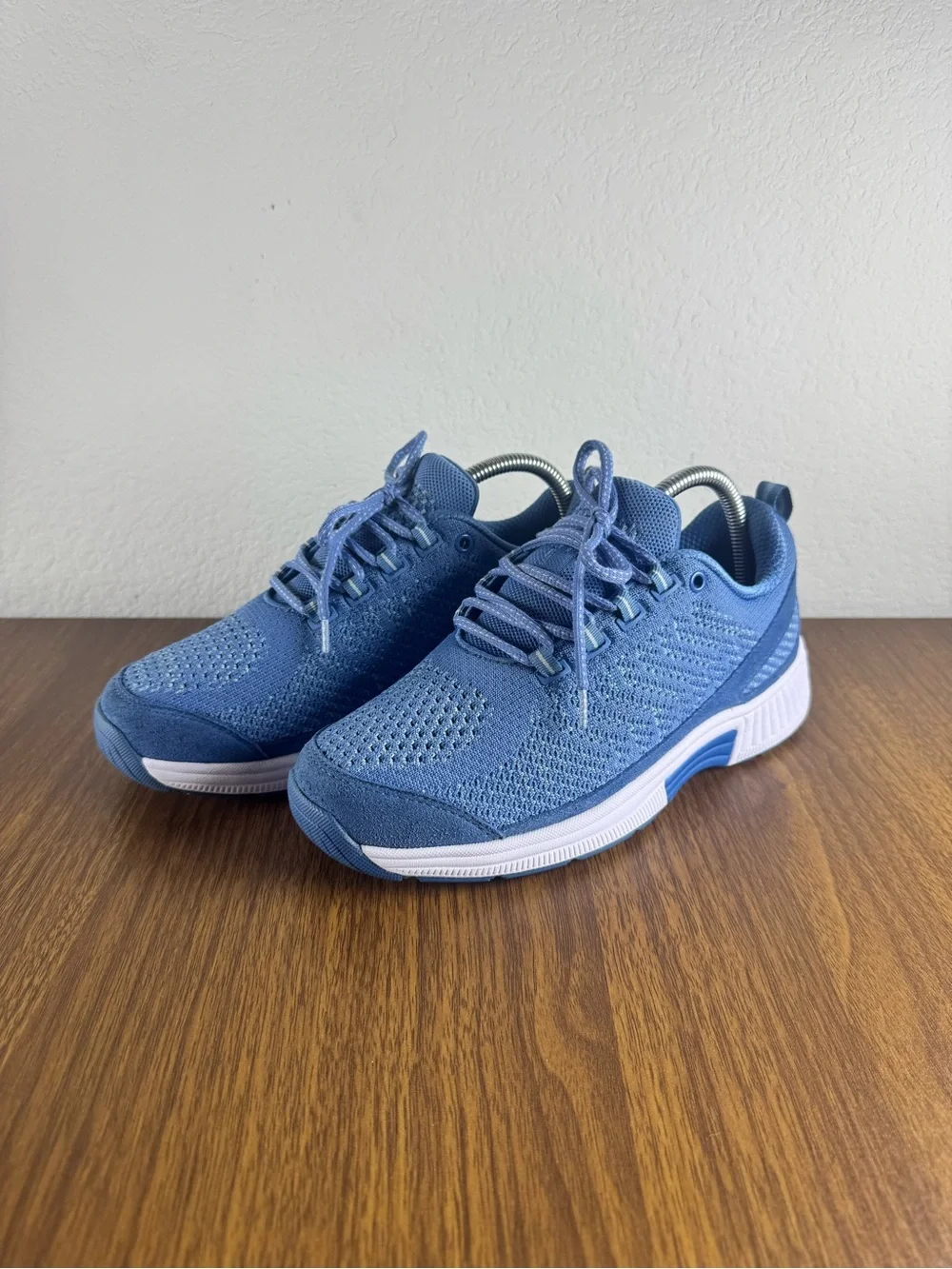 Orthofeet 984 Women's 7.5 X-Wide 2E Blue Orthopedic Walking Sneakers